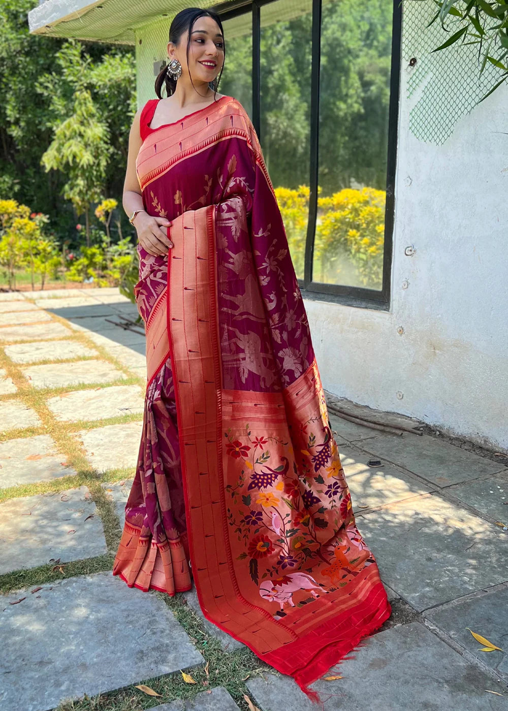 DARK WAINE Woven Paithani Silk Saree