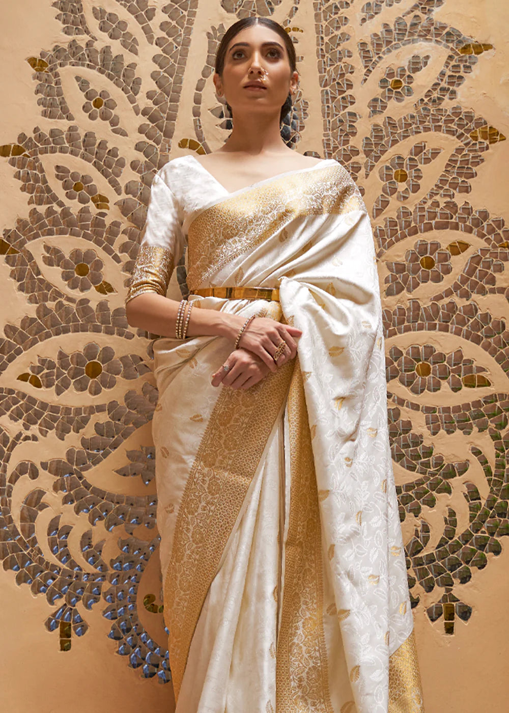 Timeless Opulence White and Gold Woven Kanjivaram Saree