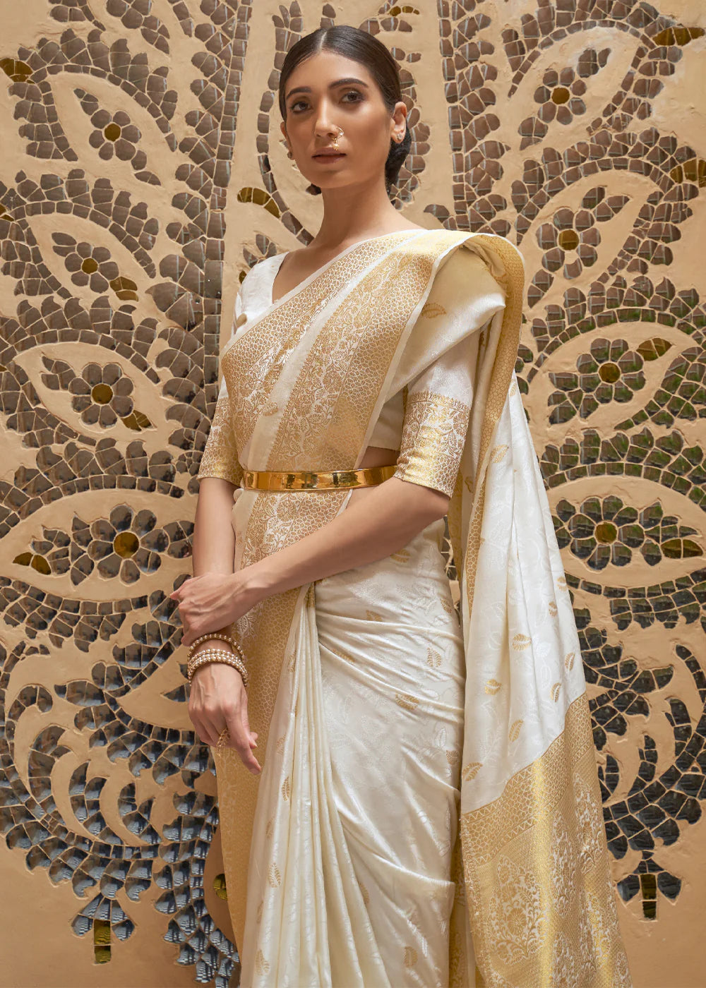 Timeless Opulence White and Gold Woven Kanjivaram Saree