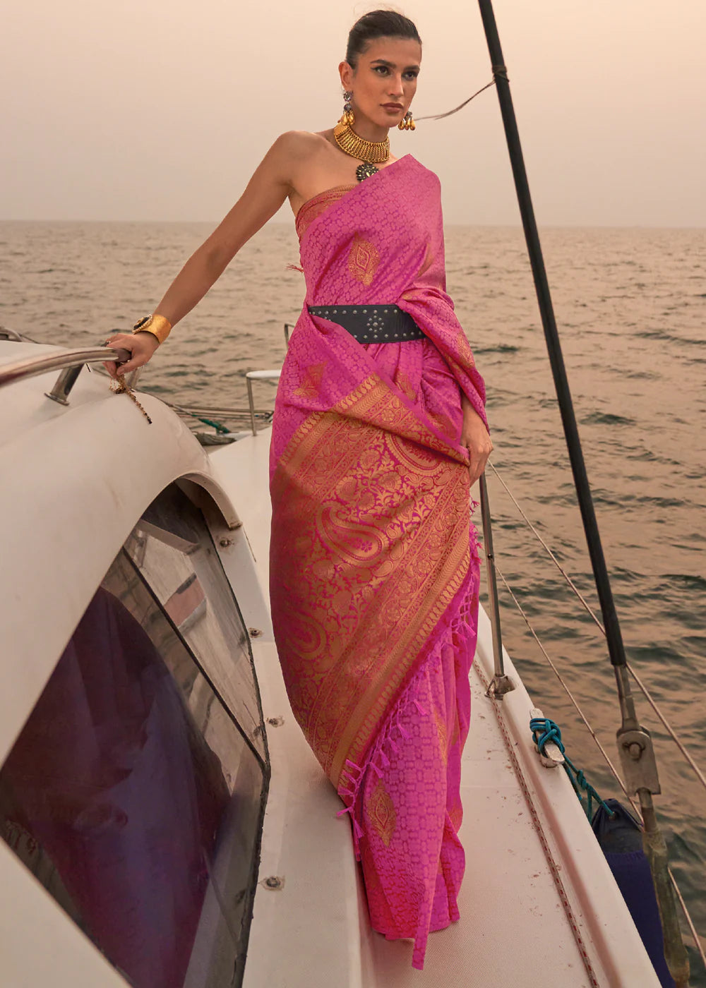 PEACH PINK  Dual Tone Banarasi Satin Silk Saree