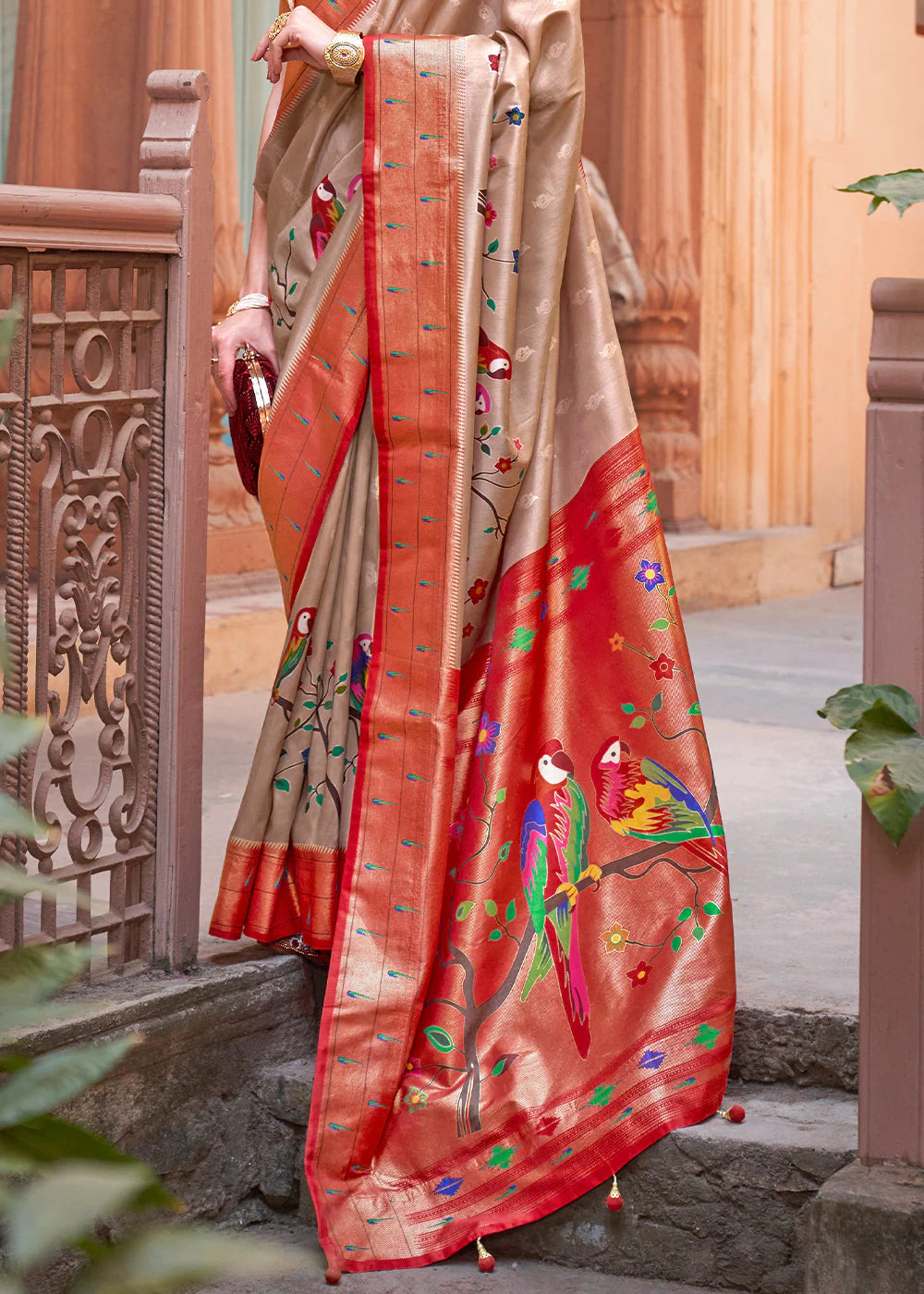 Onion Brown Woven Paithani Silk Saree