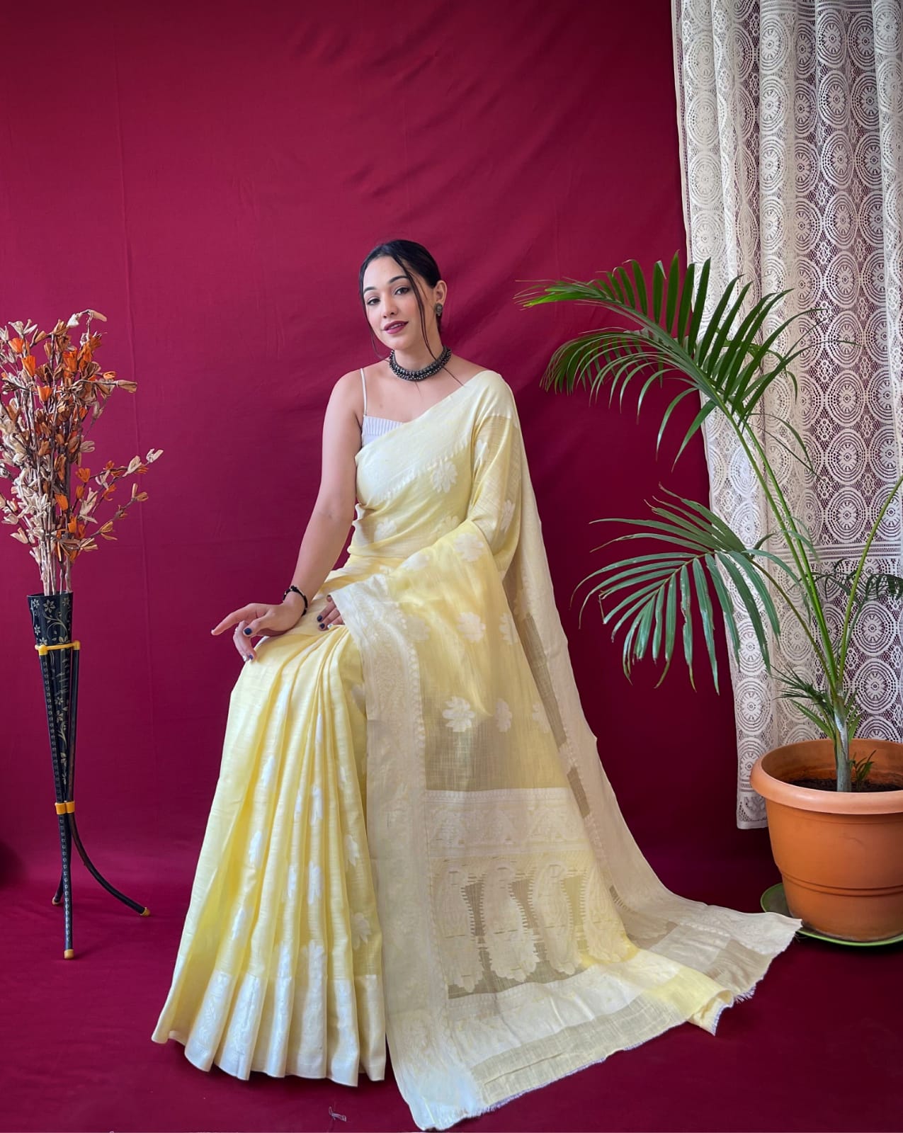 AUREOLIN YELLOW Linen Saree