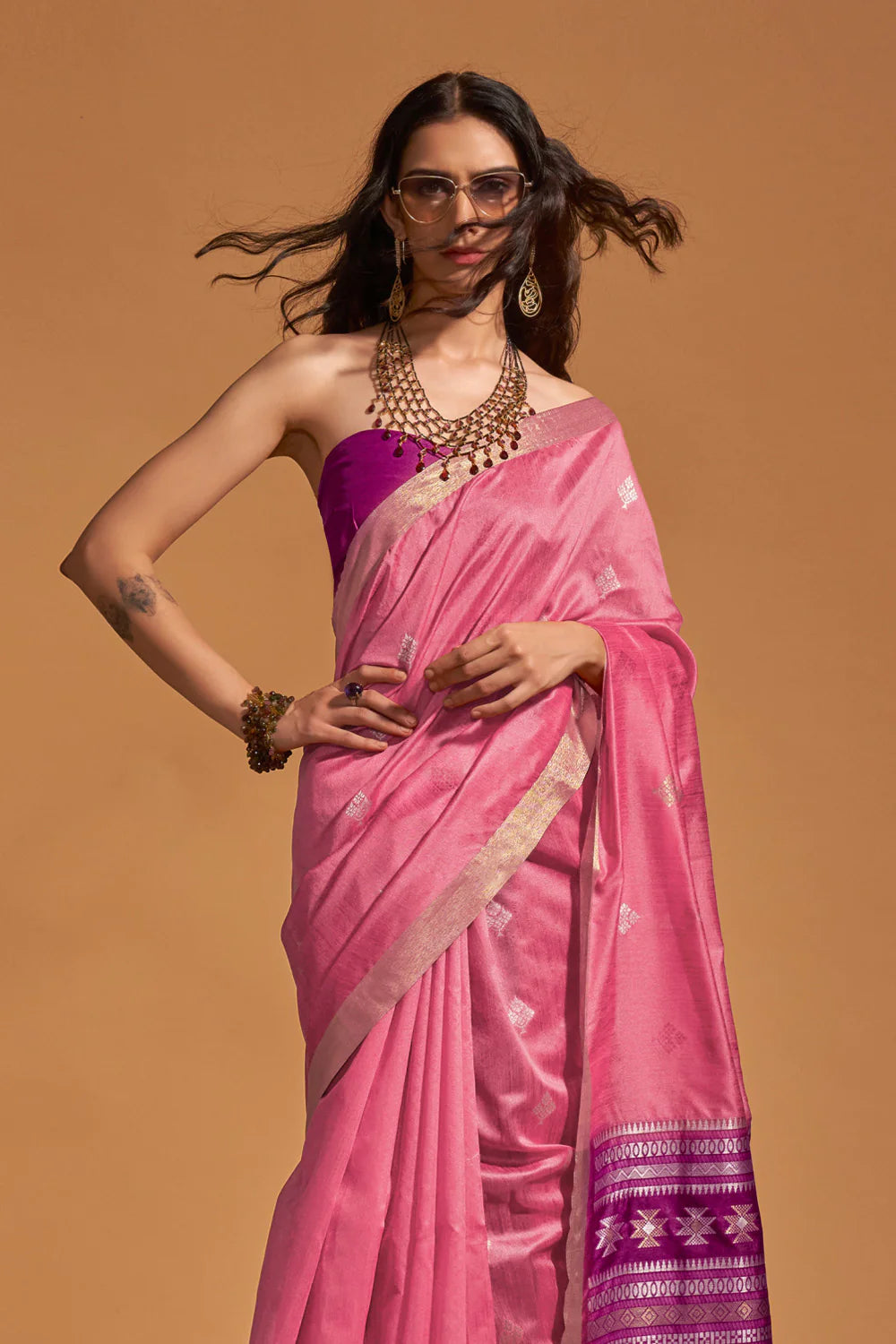 NEON PINK HANDLOOM WOVEN SILK SAREE