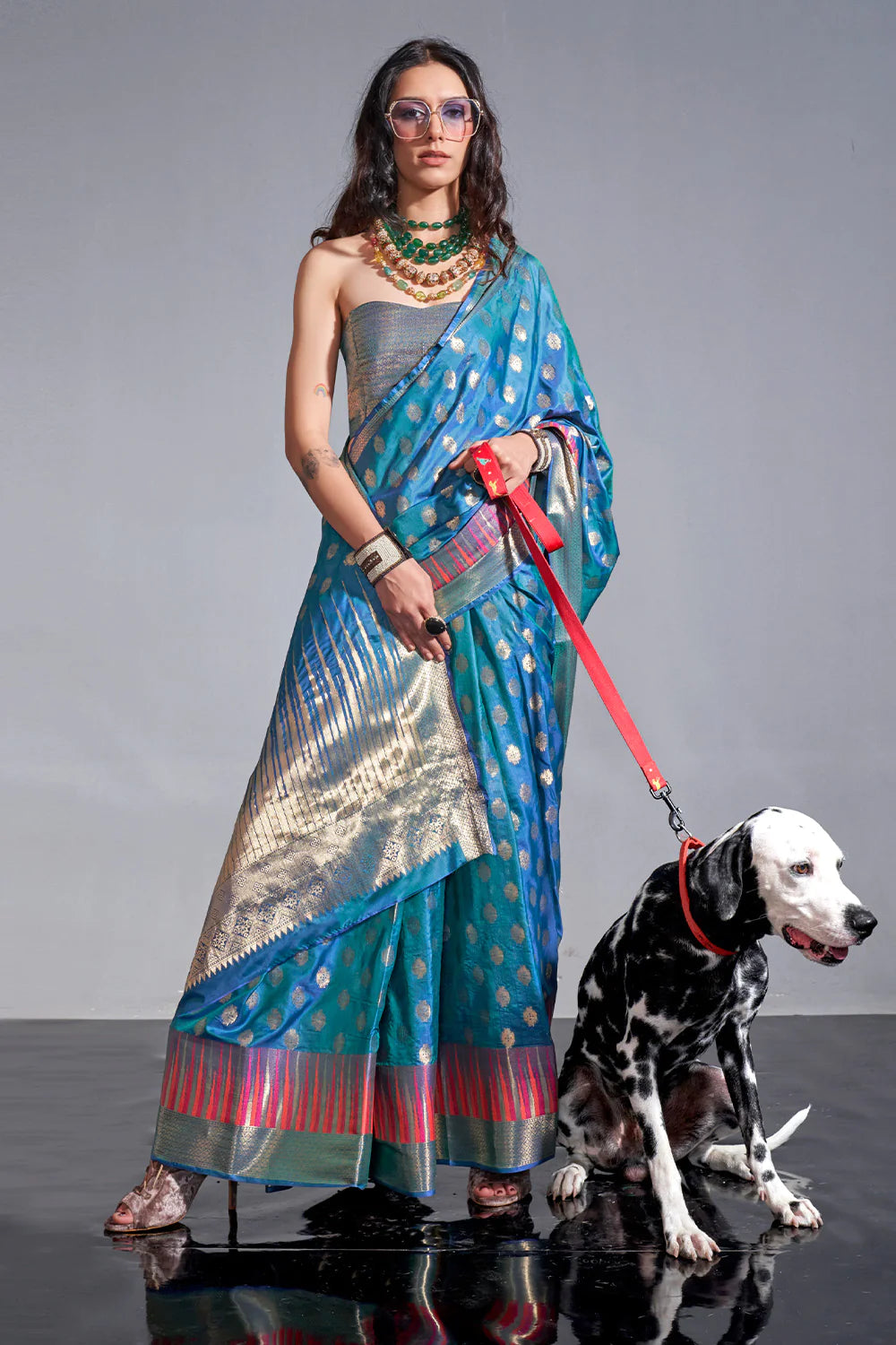 FRENCH BLUE HANDLOOM WOVEN SILK SAREE