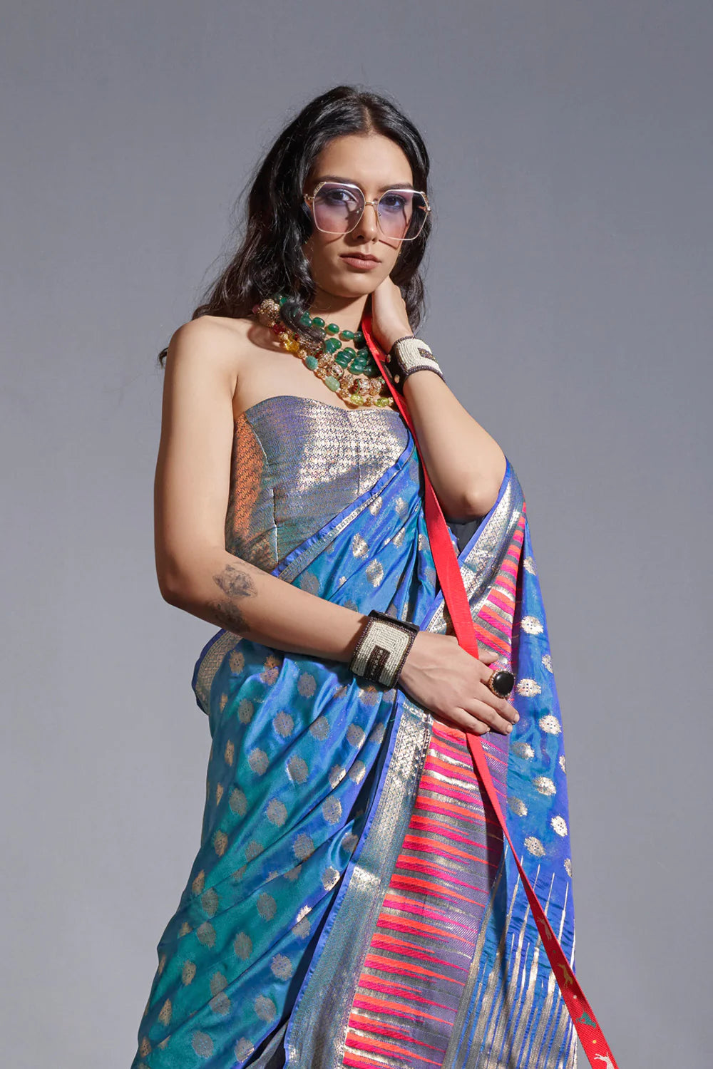 FRENCH BLUE HANDLOOM WOVEN SILK SAREE