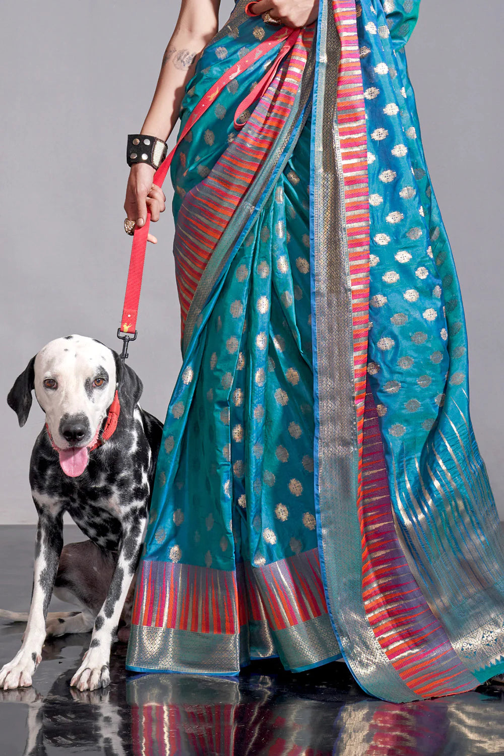 CERULEAN BLUE HANDLOOM WOVEN SILK SAREE