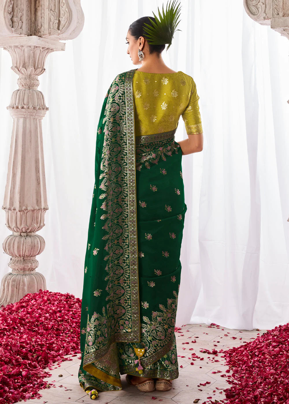 GREEN KORA SILK SAREE WITH MEENAKARI PALLU & DESIGNER BLOUSE