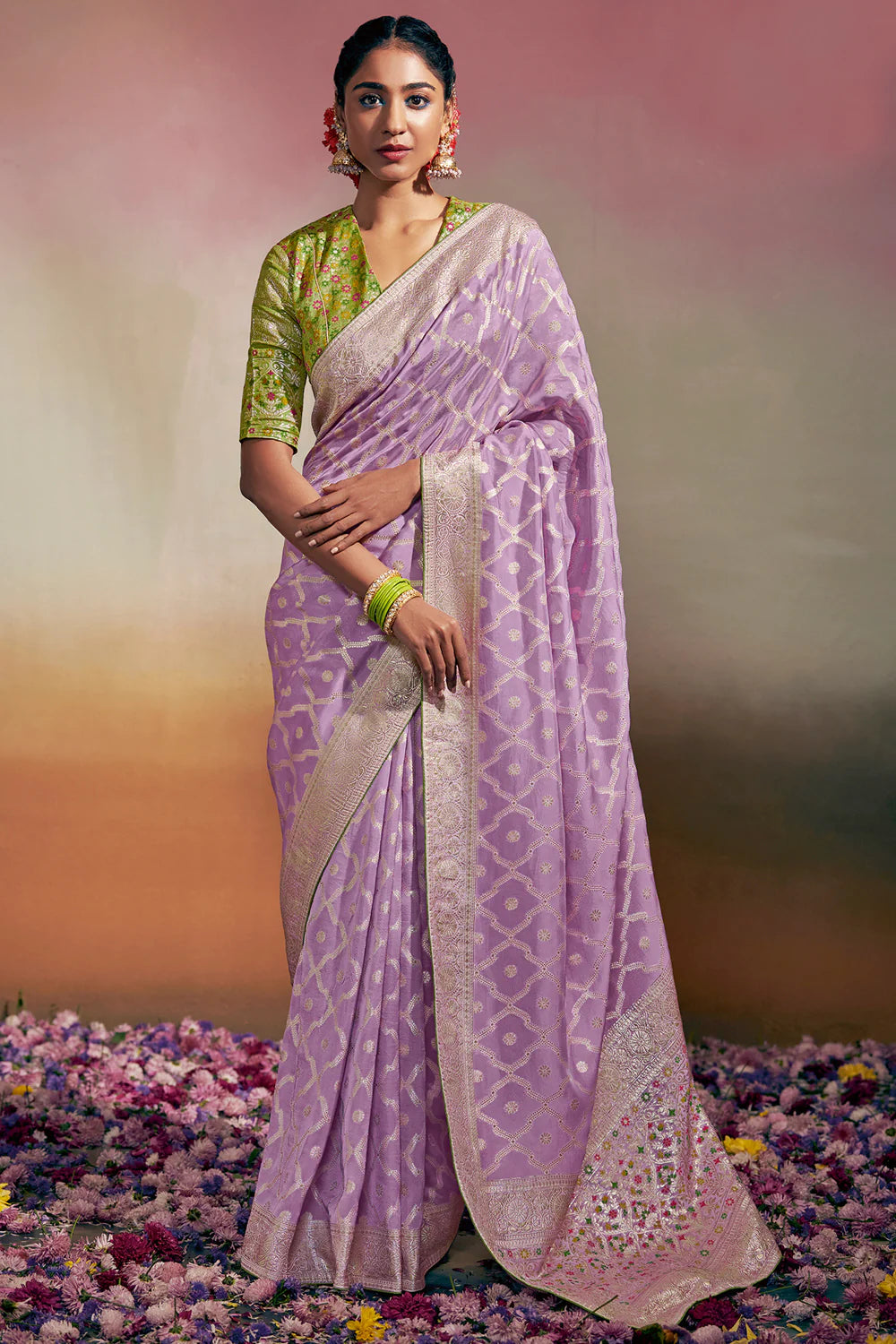 AFRICAN PURPLE Woven Soft Silk Banarasi Saree With Minakari Pallu & Fancy Blouse