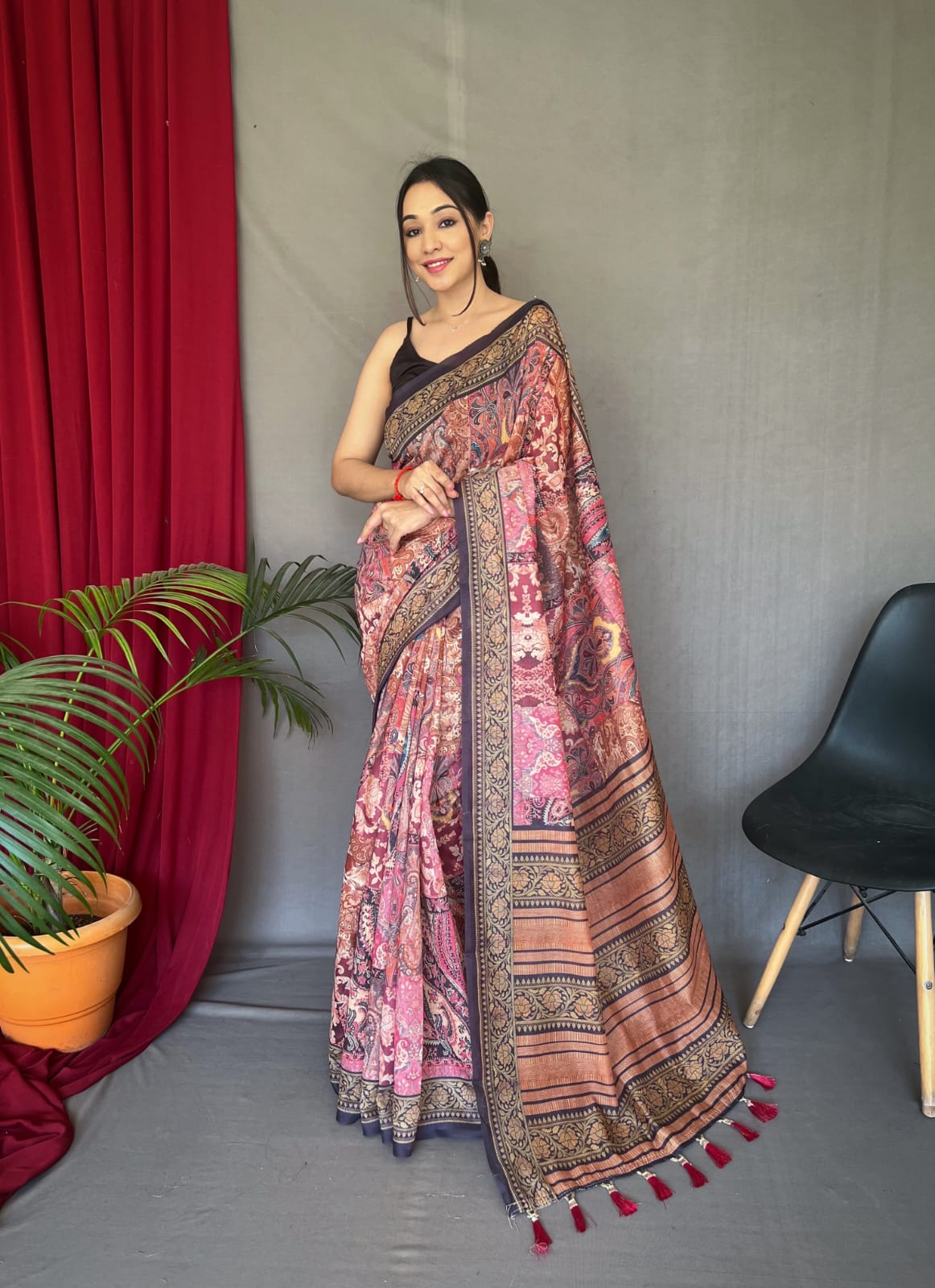 ROSE PINK Kashmiri digital print SAREE