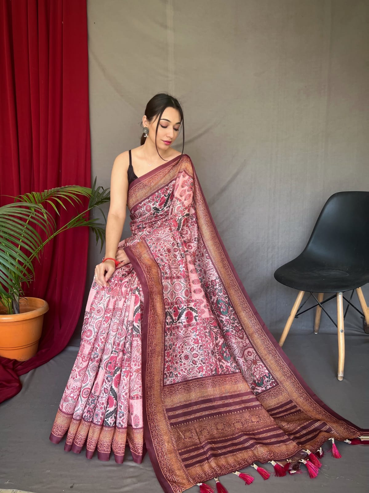 ROSE PINK Kashmiri digital print SAREE