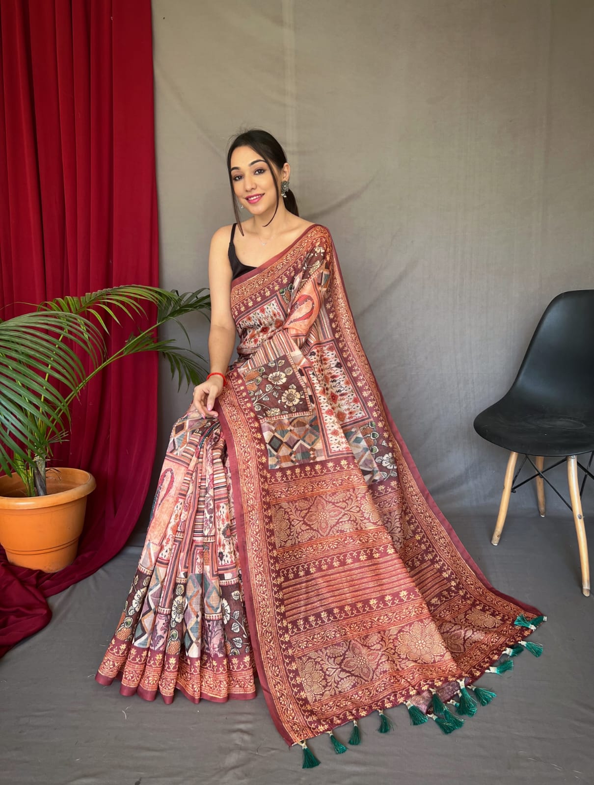 BROWN Kashmiri digital print SAREE