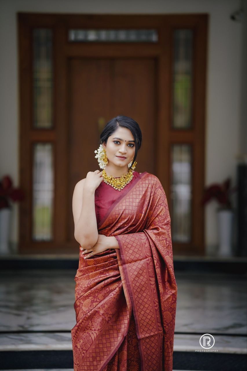 MAROON COLOUR WITH COPPER ZARI WEAVING 