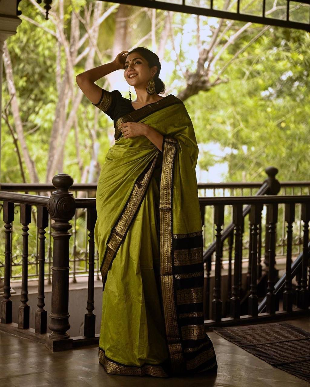 MINT GREEN & BLACK PURE SEMI SILK BANARASI SAREE WITH HEAVY BROCADE BLOUSE