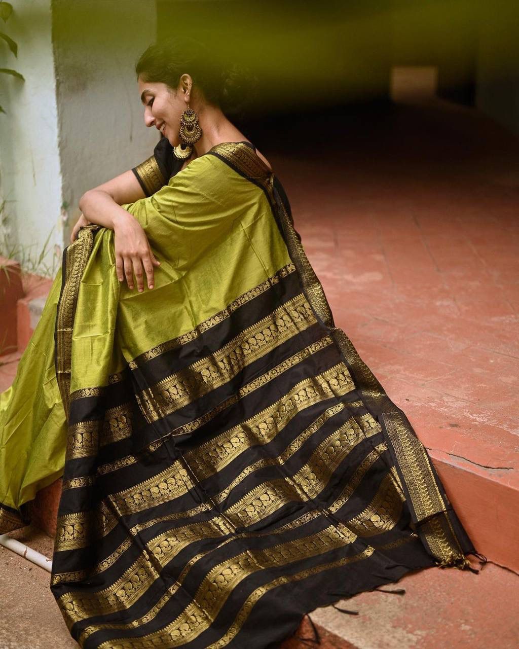 MINT GREEN & BLACK PURE SEMI SILK BANARASI SAREE WITH HEAVY BROCADE BLOUSE