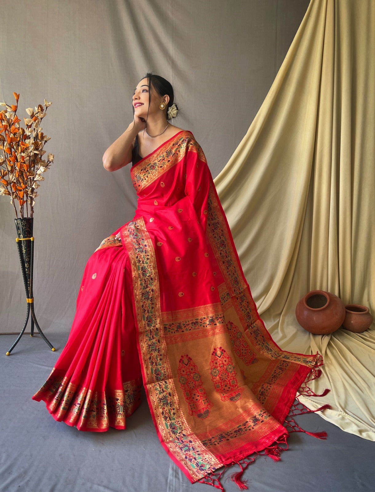 ROYEL RED Paithani Saree