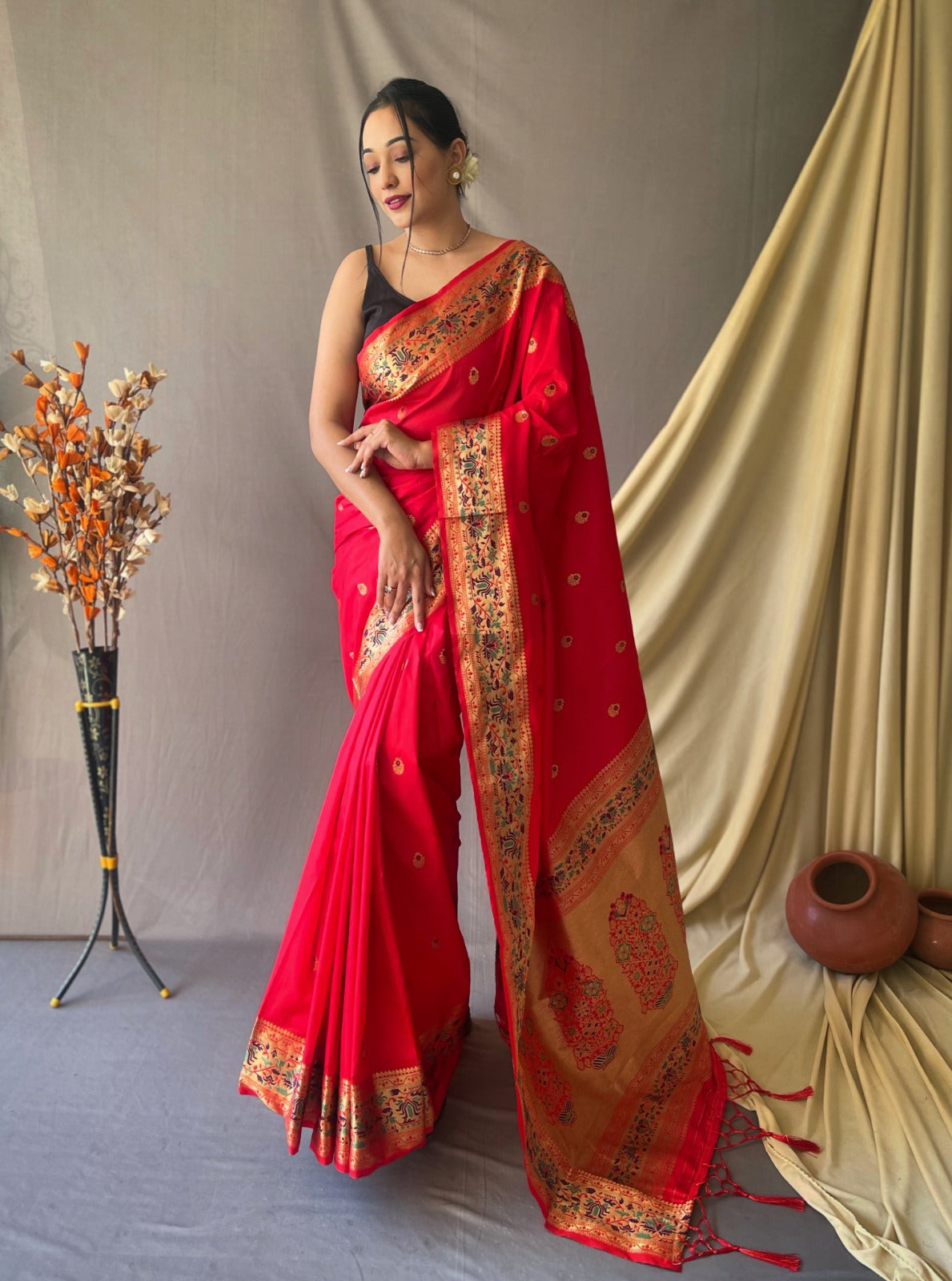 ROYEL RED Paithani Saree