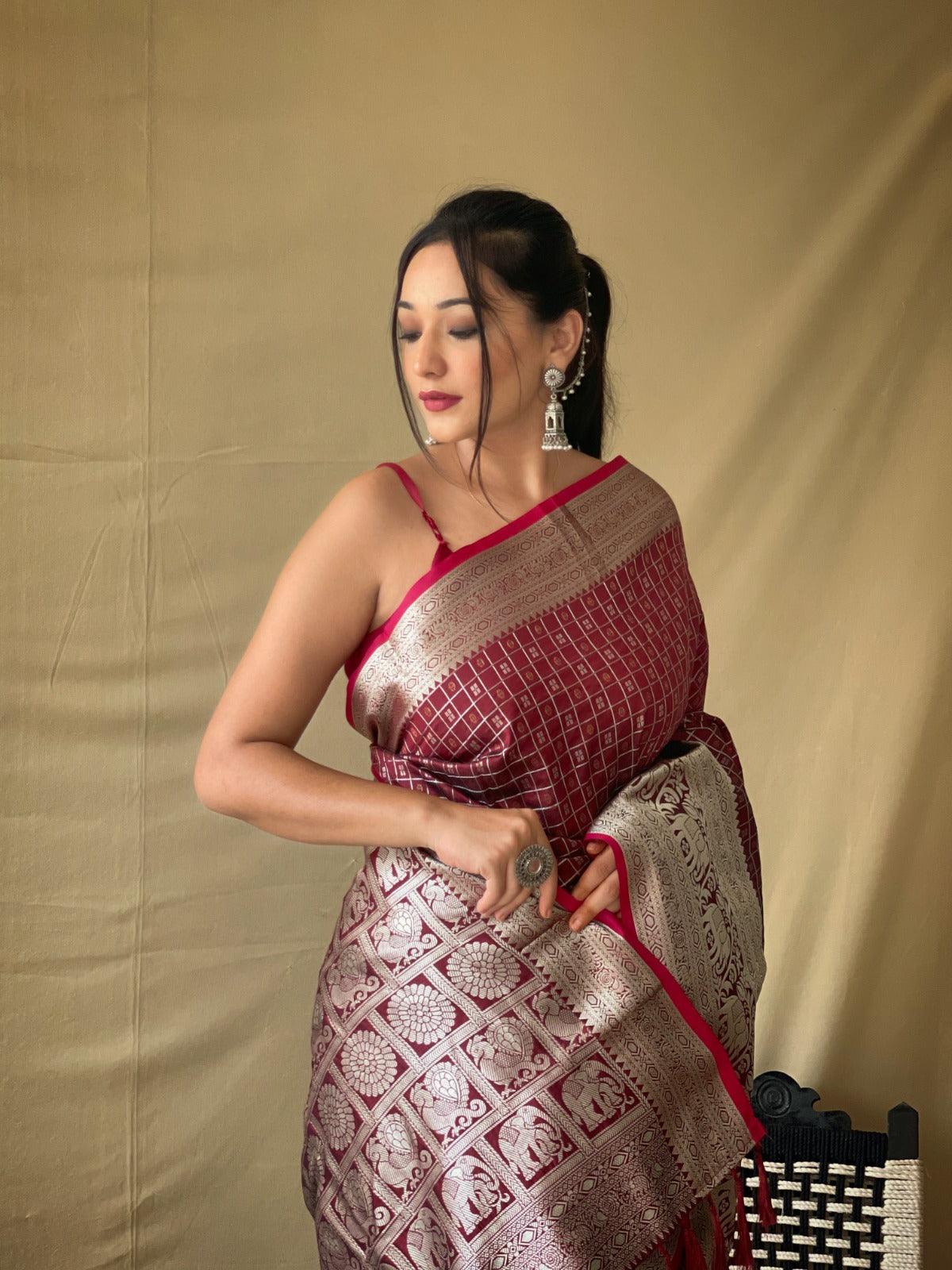 HIBISCUS MAROON RED HANDLOOM BANARASI SILK SAREE