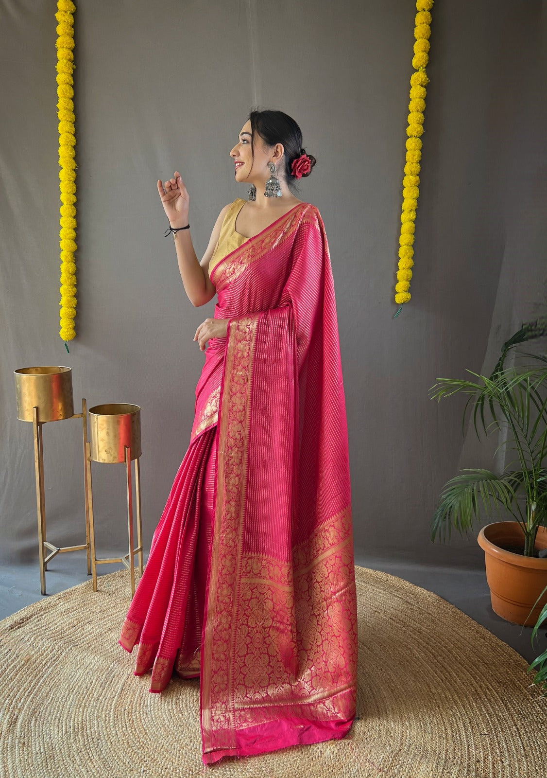 MAGENTA PINK Soft copper weaving saree rich pallu and brocade blouse