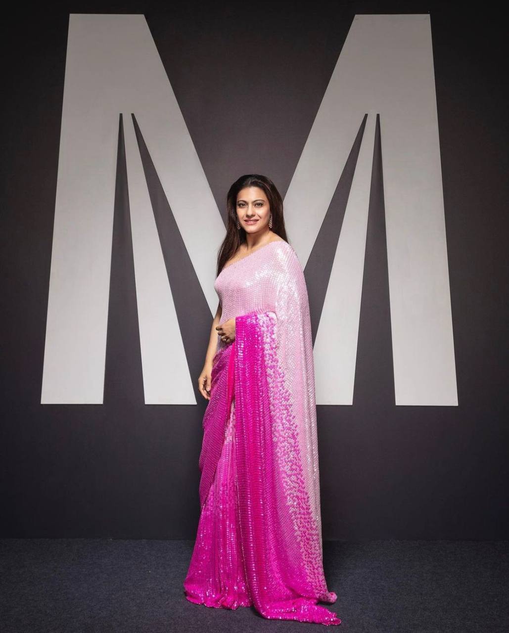 Classic PINK dual shade and Elegant Sequin-adorned Saree