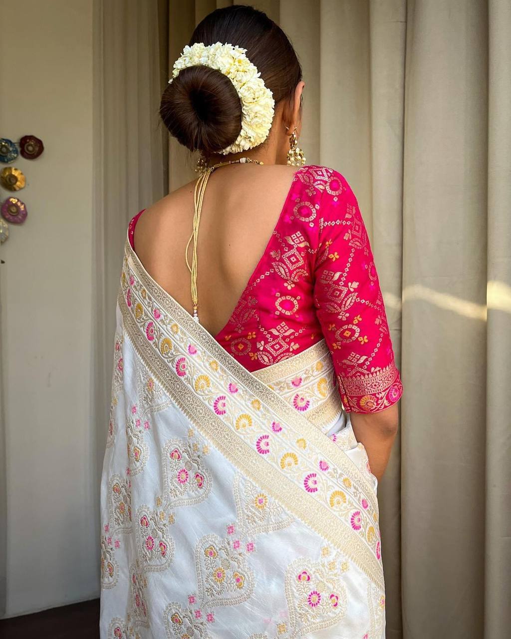 STUNNING WHITE SAREE WITH HEAVY BROCADE BLOUSE