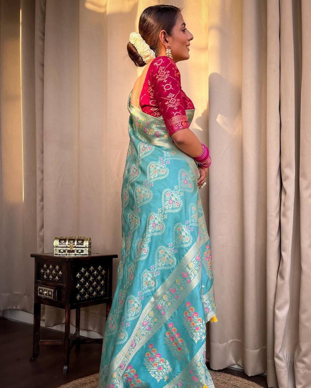 STUNNING TURQUOISE GREEN SAREE WITH HEAVY BROCADE BLOUSE