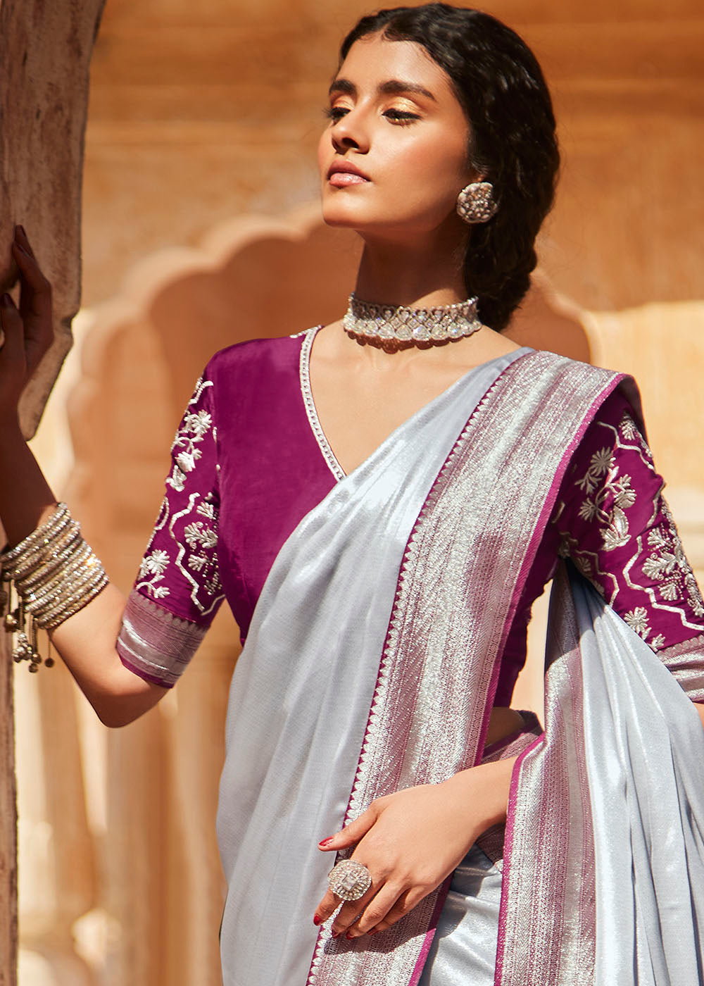 Elegant Grey Woven Silk Saree with Embroidered Blouse