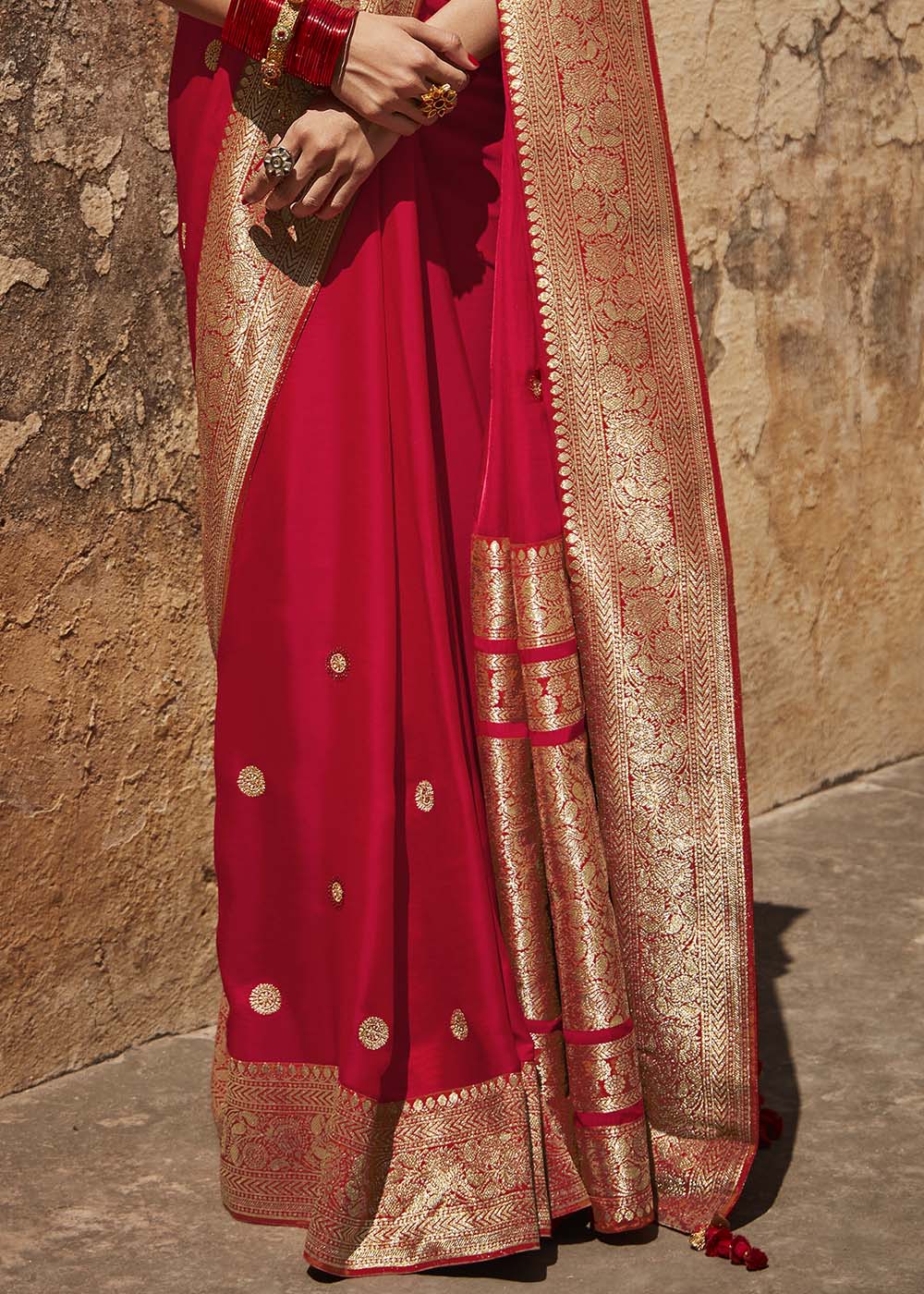 Ravishing Red Woven Silk Saree with Embroidered Blouse