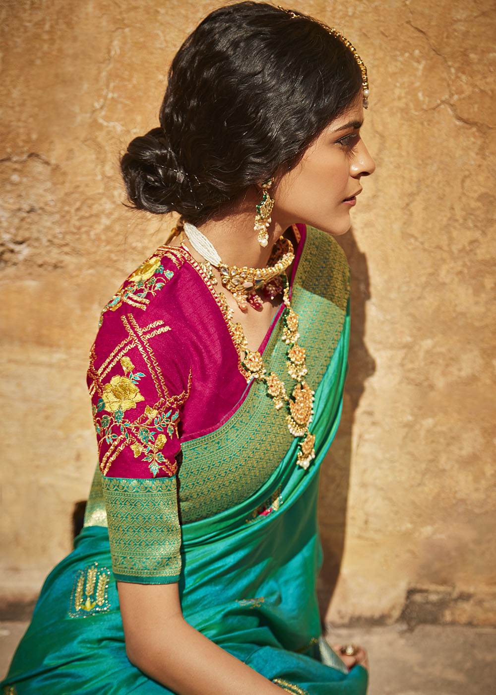 Exquisite Peacock Green Woven Silk Saree with Embroidered Blouse
