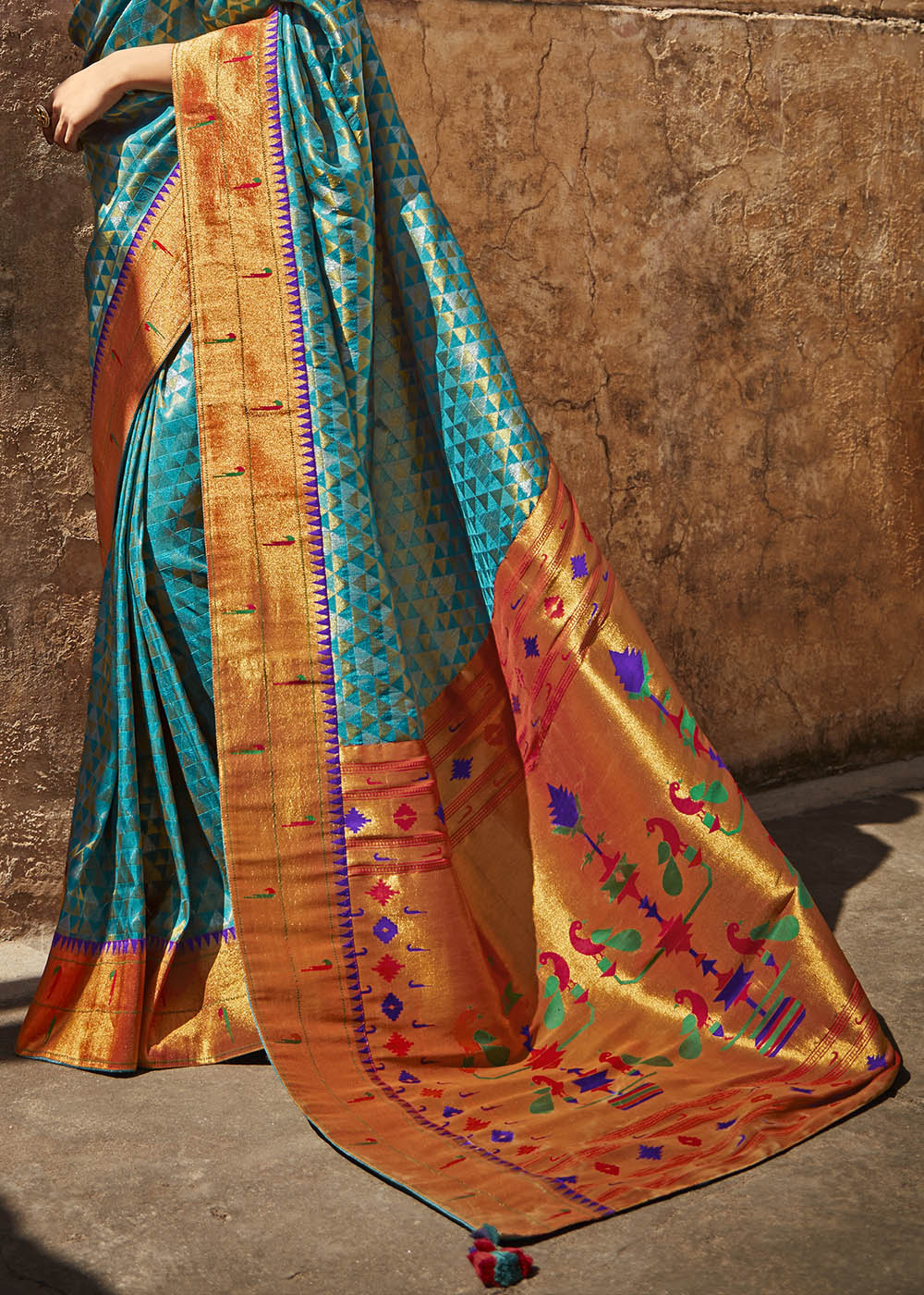 Royal Blue Woven Banarasi Silk Saree with Intricate Zari Work