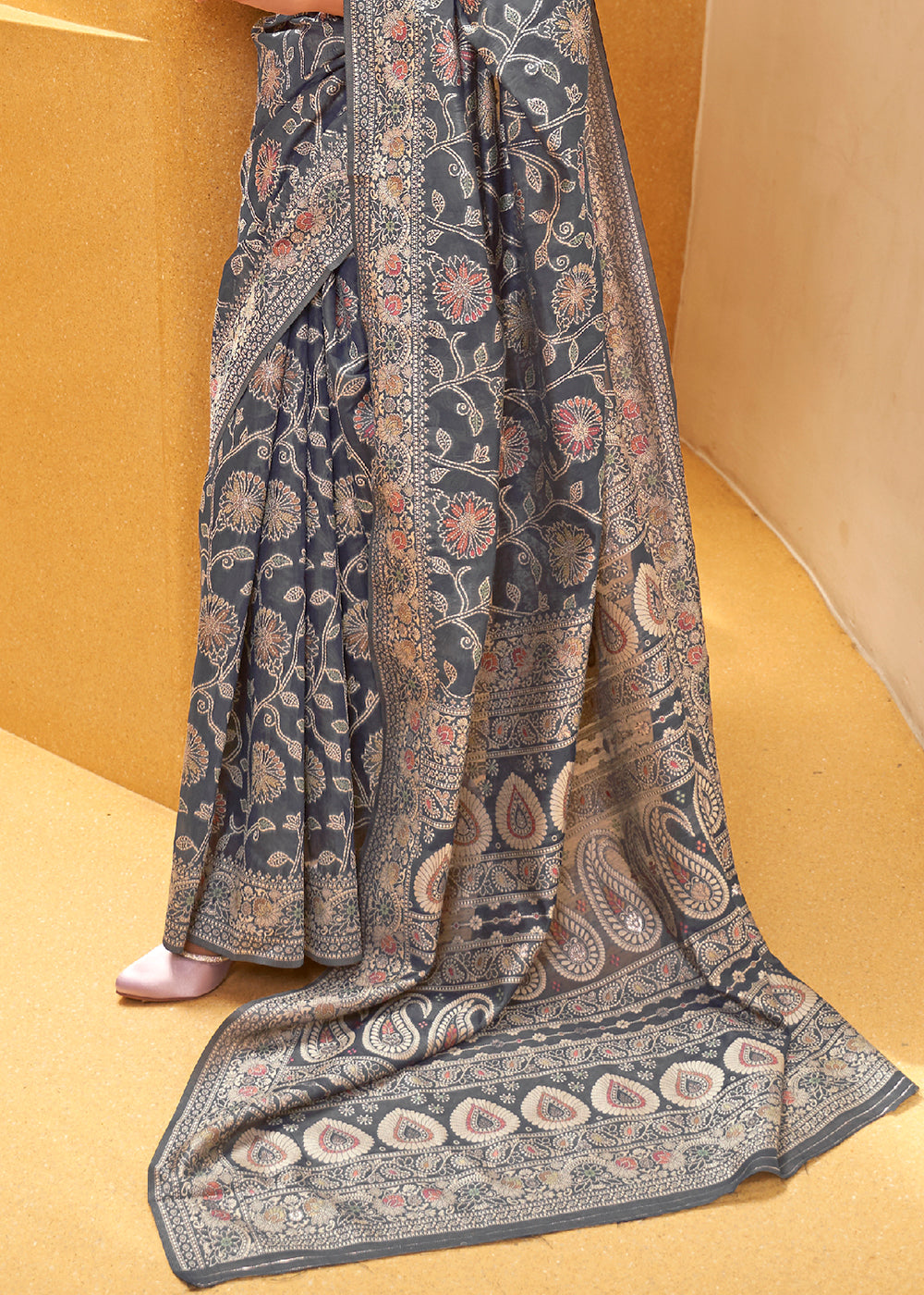 Regal Grey: Handwoven Lucknowi Banarasi Silk Saree