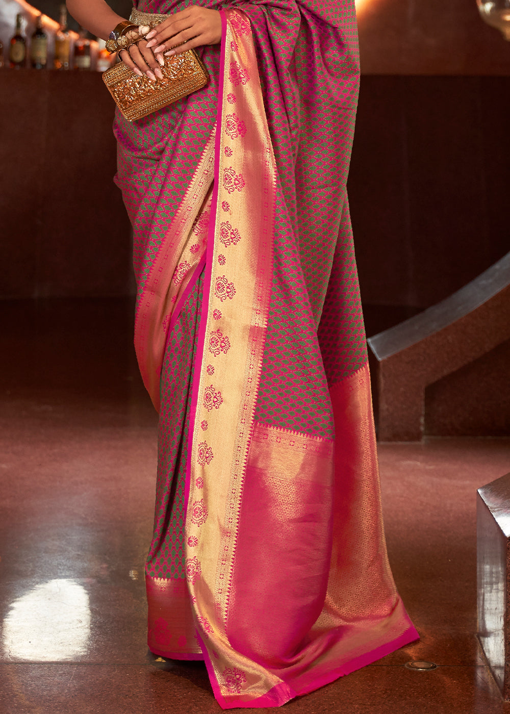 Pink and Green Handloom Banarasi Silk Saree - A Blend of Tradition and Elegance