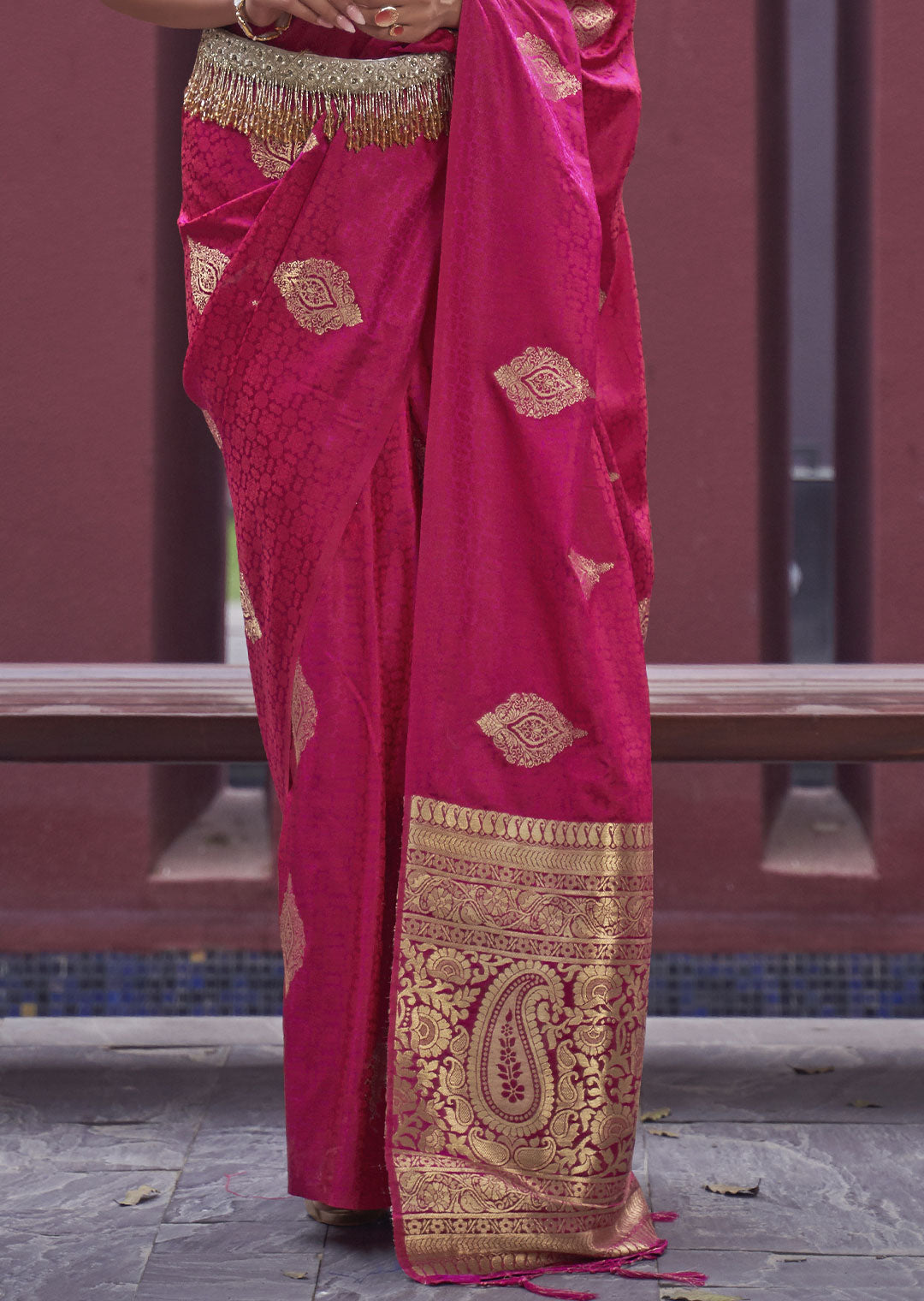 Berry Pink Banarasi Woven Satin Silk Saree - A Vibrant Delight