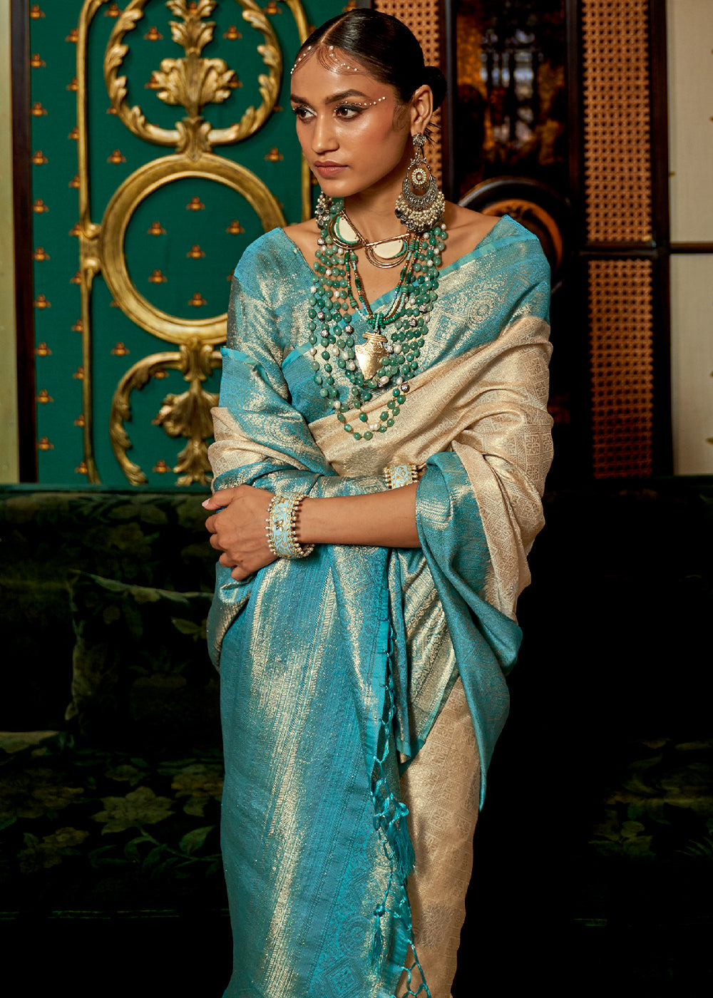 Elegant Sky Blue and Beige Kanjivaram Silk Saree with Traditional Zari Weaving