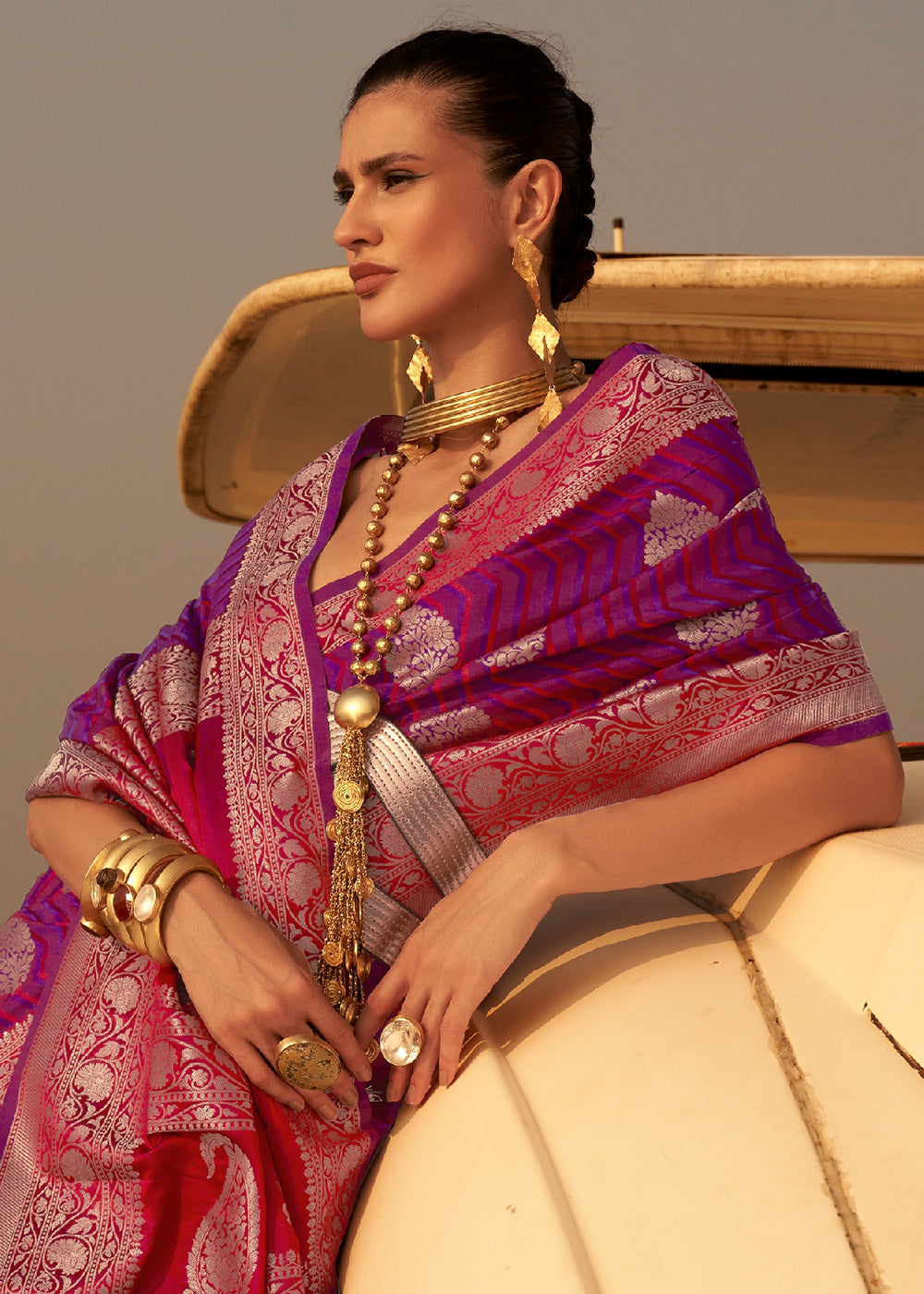 Graceful Lavender Dual Tone Banarasi Satin Silk Saree - A Perfect Addition to Your Ethnic Collection