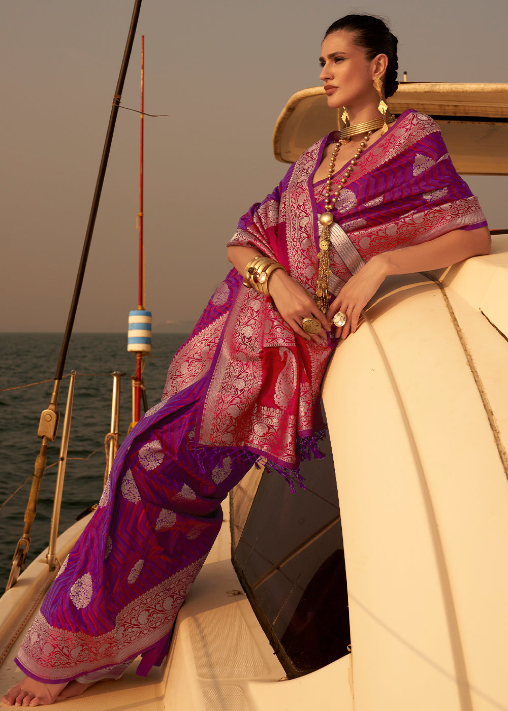 Graceful Lavender Dual Tone Banarasi Satin Silk Saree - A Perfect Addition to Your Ethnic Collection