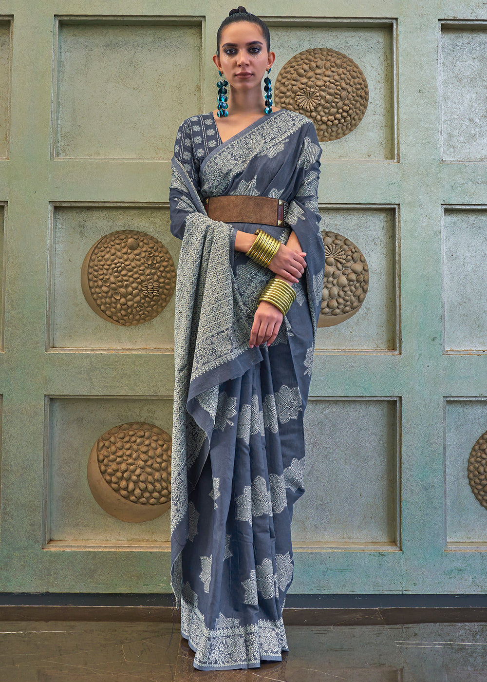 Grey Lucknowi Chikankari Silk Saree - A Dreamy Delight