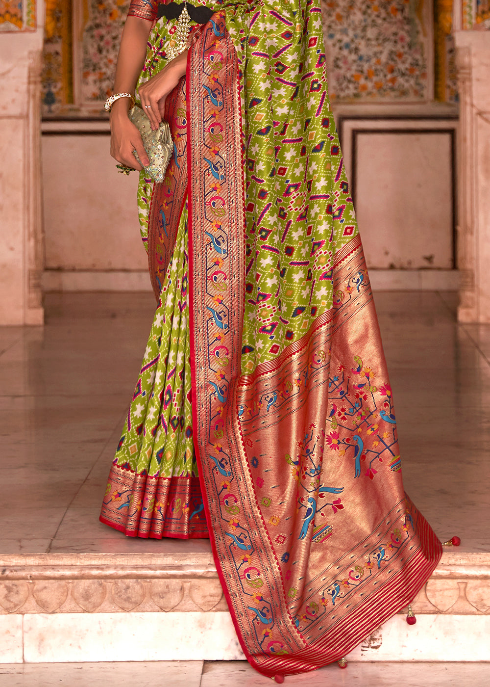 Stunning Green and Red Patola Silk Saree - A Perfect Blend of Tradition and Style