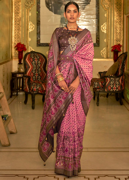 Elegant Pink Patola Silk Saree for a Graceful Appeal