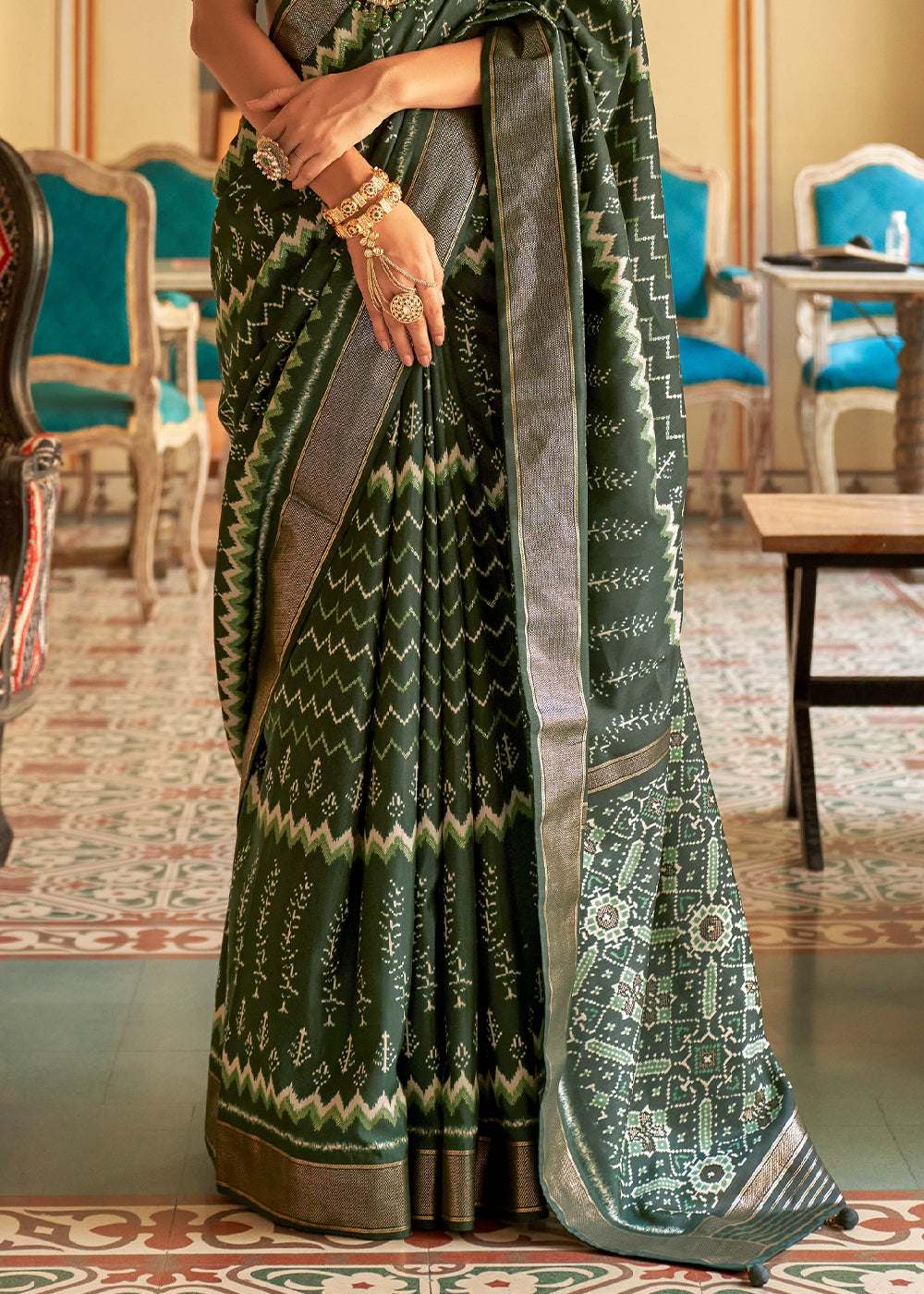 Enchanted Forest: A Green Patola Woven Silk Saree Fit for Nature's Queens