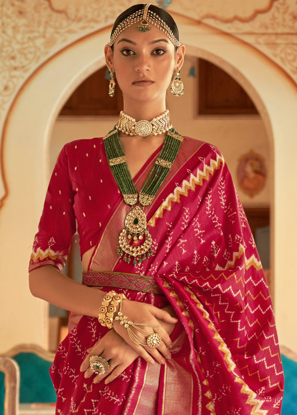 Crimson Elegance: A Red Patola Woven Silk Saree Fit for Divas