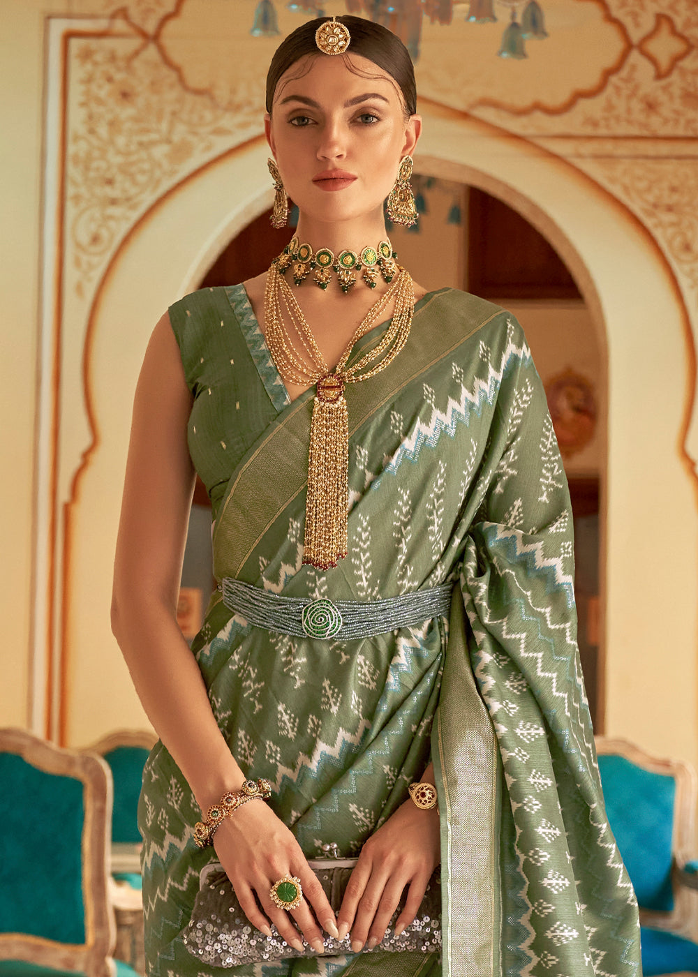 Emerald Enchantment: A Green Patola Woven Silk Saree Fit for Goddesses