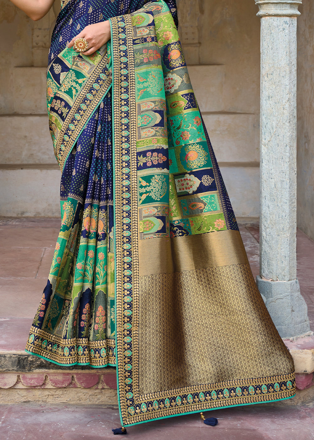 Regal Navy Blue Banarasi Silk Saree with Intricate Embroidery