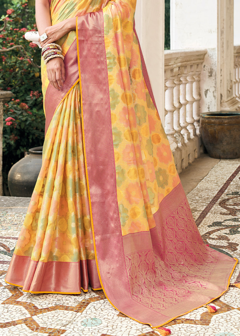 Sunlit Splendor: Yellow Woven Banarasi Organza Silk Sare