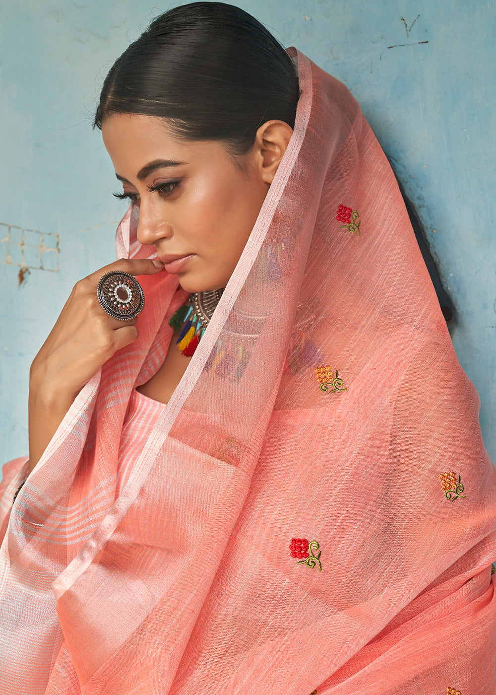 Whispers of Spring: A Light Peach Linen Saree for Effortless Elegance