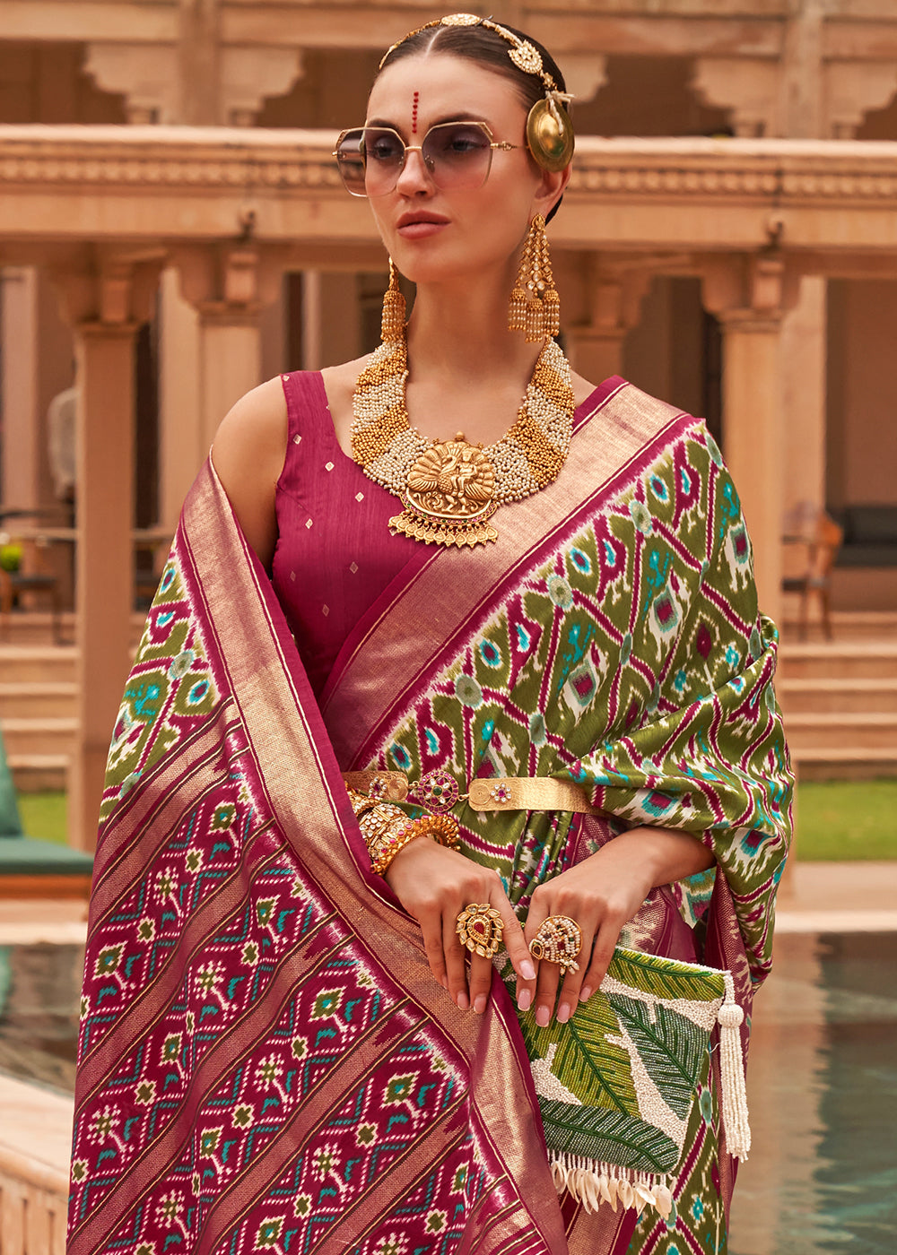 Emerald Elegance: A Woven Silk Saree for Timeless Grace