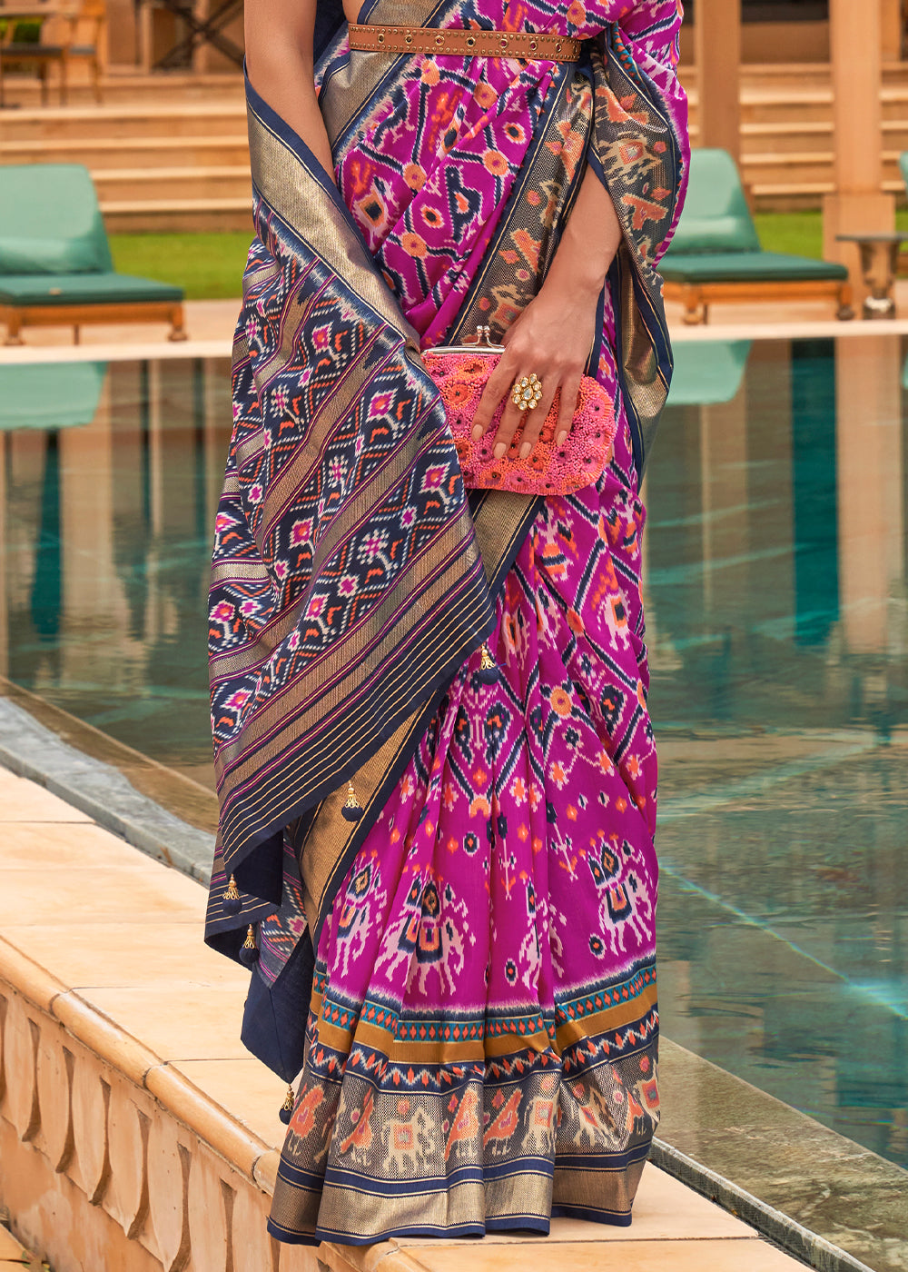 Royal Amethyst: A Woven Silk Saree for Majestic Charm