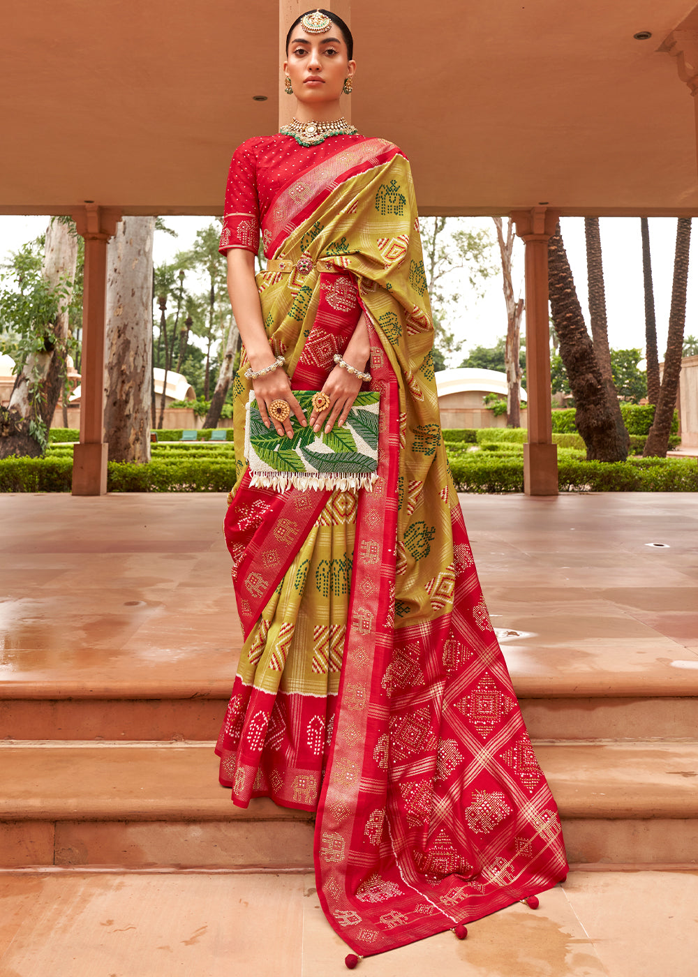 The Vibrant Fusion of Green and Red in Patola Saree