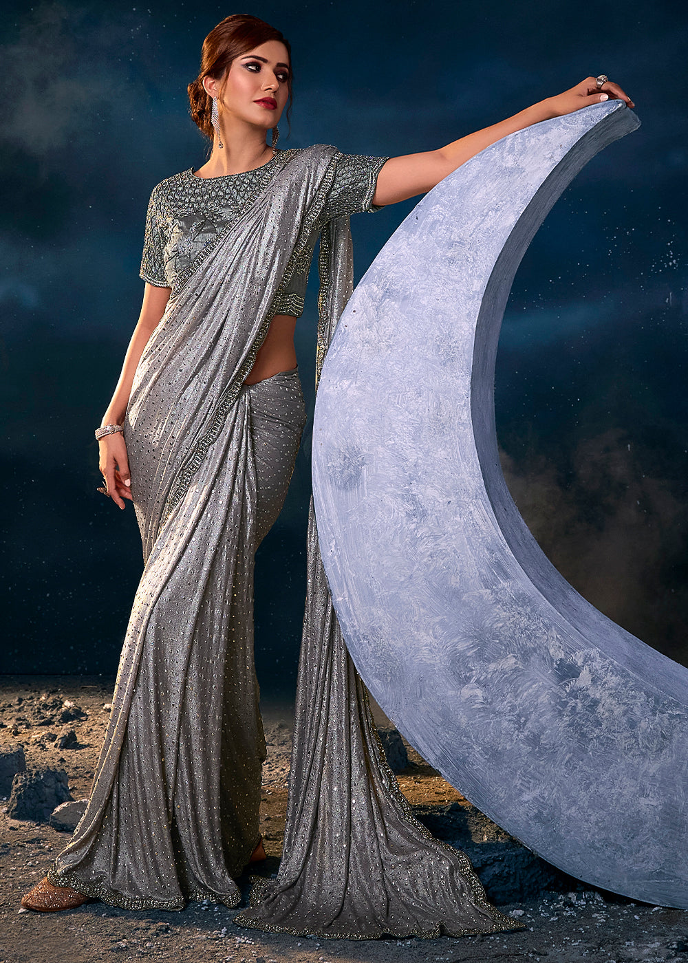 Elegant Silver Grey Festive Saree with Intricate Embroidery Detailing