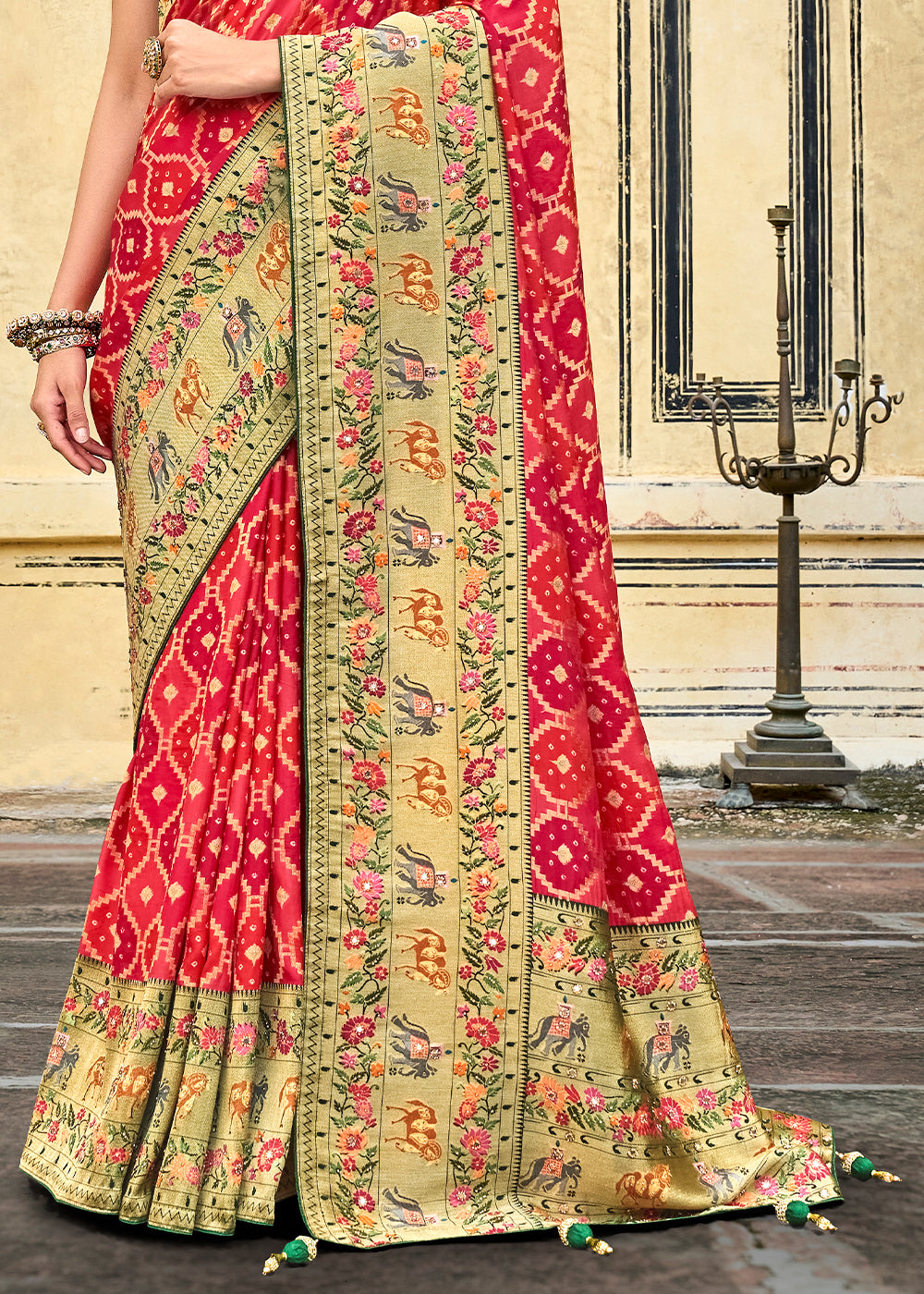 Elegant Red Raw Silk Saree for Timeless Charm